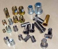 廈門手機螺母廈門銅螺母廈門注塑嵌件廈門自動車加工_蘇州